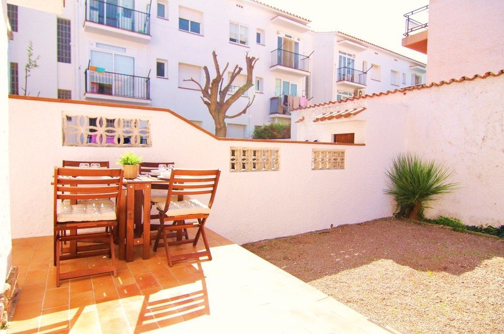 Vinyet Sitges Apartment Exterior photo